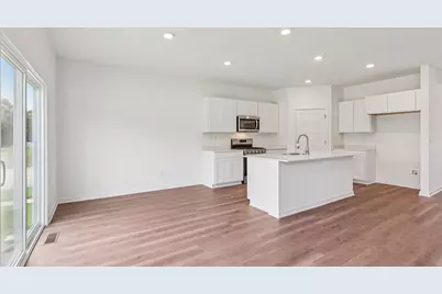 1105 Vista Court, Hampshire, IL 60140 - Photo 5