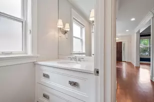 325 S Crescent Ave, Park Ridge, IL 60068 - Photo 11