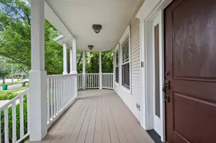 325 S Crescent Ave, Park Ridge, IL 60068 - Photo 3