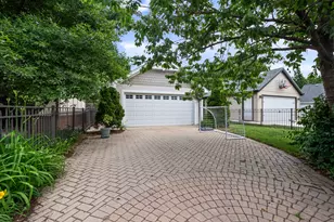 325 S Crescent Ave, Park Ridge, IL 60068 - Photo 41