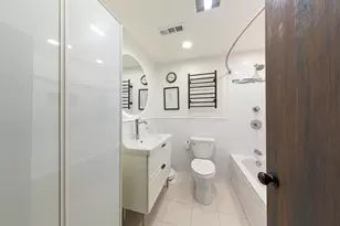 4615 N Beacon St, Chicago, IL 60640 - Photo 21