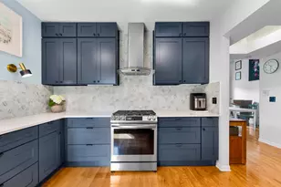4615 N Beacon St, Chicago, IL 60640 - Photo 5