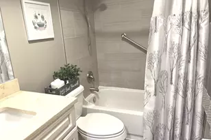 520 Biesterfield Rd, Elk Grove Village, IL 60007 - Photo 15