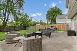 323 Farmhill Cir, Wauconda, IL 60084 - Photo 33