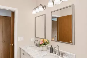 323 Farmhill Cir, Wauconda, IL 60084 - Photo 19