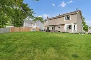323 Farmhill Cir, Wauconda, IL 60084 - Photo 31