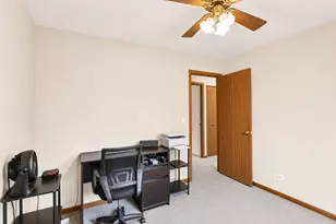 323 Farmhill Cir, Wauconda, IL 60084 - Photo 25