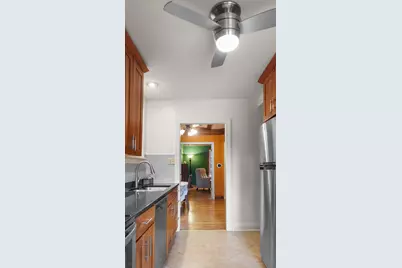 1009 W Green Street, Champaign, IL 61821 - Photo 15