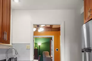 1009 W Green St, Champaign, IL 61821 - Photo 15
