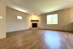 21668 Peterson Ave, Sauk Village, IL 60411 - Photo 7