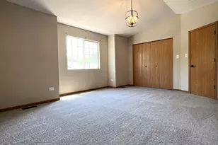 21668 Peterson Ave, Sauk Village, IL 60411 - Photo 17
