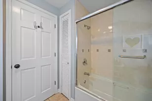 914 Central Ave, Deerfield, IL 60015 - Photo 15