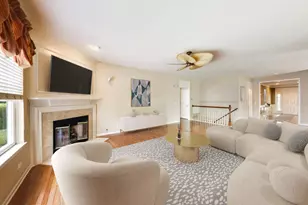 2660 Chesire Ct, West Dundee, IL 60118 - Photo 3