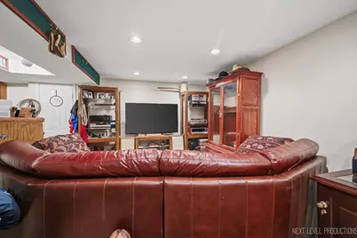 250 Chasse Circle, Saint Charles, IL 60174 - Photo 31