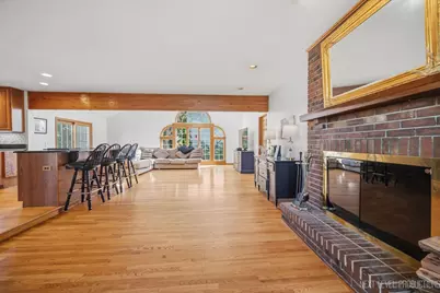250 Chasse Circle, Saint Charles, IL 60174 - Photo 19