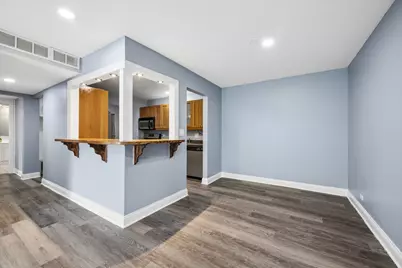 5101 Carriageway Drive #210, Rolling Meadows, IL 60008 - Photo 7