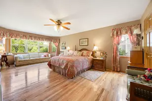 2659 Hoddam Rd, Naperville, IL 60564 - Photo 15