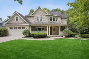 360 N Oak St, Hinsdale, IL 60521 - Photo 1