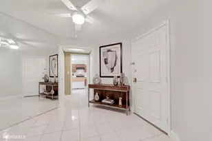 1621 Mission Hills Rd, Northbrook, IL 60062 - Photo 3