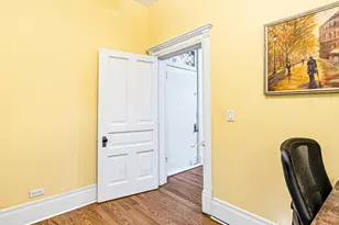 1049 W Wellington Ave, Chicago, IL 60657 - Photo 19