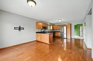 27114 S Quiet Oak Ln, Crete, IL 60417 - Photo 7