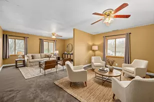 181 Tilton Park Dr, Dekalb, IL 60115 - Photo 29