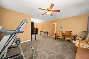 181 Tilton Park Dr, Dekalb, IL 60115 - Photo 33