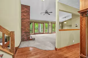 10876 Crockett Rd, Roscoe, IL 61073 - Photo 13