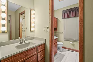 10876 Crockett Rd, Roscoe, IL 61073 - Photo 23