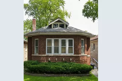 8037 S Paxton Avenue, Chicago, IL 60617 - Photo 1