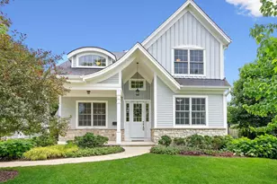608 Cadillac Dr, Wheaton, IL 60187 - Photo 1