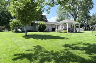 617 S Linn St, Shannon, IL 61078 - Photo 35