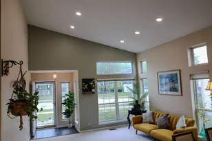 4481 W Butternut Ln, Waukegan, IL 60085 - Photo 5