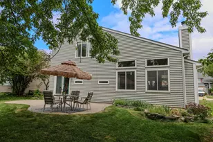 4481 W Butternut Ln, Waukegan, IL 60085 - Photo 35