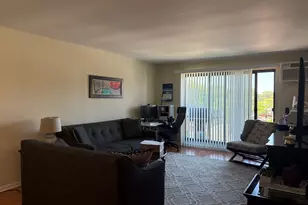 8905 N Knight Ave, Des Plaines, IL 60016 - Photo 5