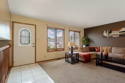 3136 Rosiclaire Court, South Chicago Heights, IL 60411 - Photo 3