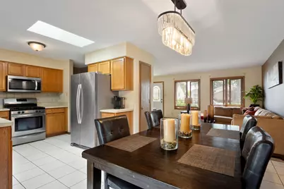 3136 Rosiclaire Court, South Chicago Heights, IL 60411 - Photo 7