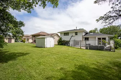 3136 Rosiclaire Court, South Chicago Heights, IL 60411 - Photo 19