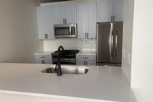 521 W Superior St, Chicago, IL 60654 - Photo 7