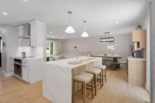 9941 Windsor Dr, Palos Hills, IL 60465 - Photo 5