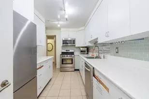 850 N Dewitt Pl, Chicago, IL 60611 - Photo 7