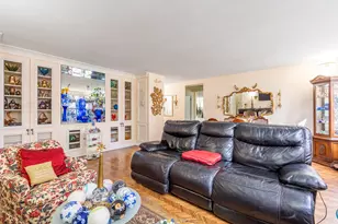 850 N Dewitt Pl, Chicago, IL 60611 - Photo 5
