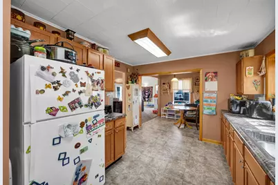 311 E McKinley Avenue, Deer Creek, IL 61733 - Photo 9
