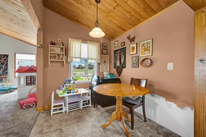 311 E McKinley Avenue, Deer Creek, IL 61733 - Photo 5