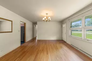 510 S Dorchester Ave, Wheaton, IL 60187 - Photo 17