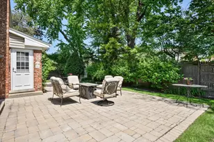 1367 Sanford Ln, Glenview, IL 60025 - Photo 17
