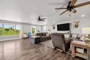8294 Leaf River Rd, Leaf River, IL 61047 - Photo 25