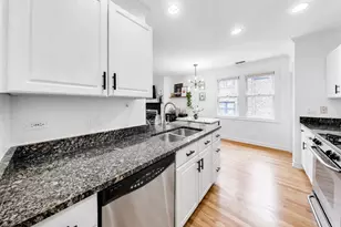3051 N Clifton Ave, Chicago, IL 60657 - Photo 15