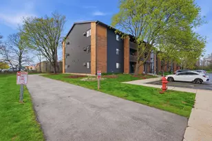 621 Virginia Rd, Crystal Lake, IL 60014 - Photo 23