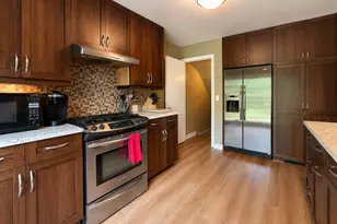 2021 Grant St, Evanston, IL 60201 - Photo 9